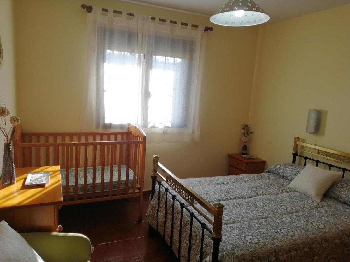 Alojamientos Lunada Candeleda Ngoại thất bức ảnh